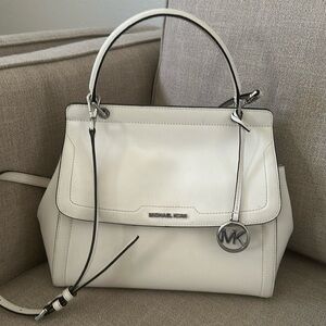 Micheal Kors satchel purse. White saffiano Leather.